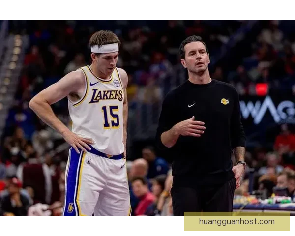 雷迪克吐槽达拉斯影像团队误放里夫斯MRI扫描位置引发笑料